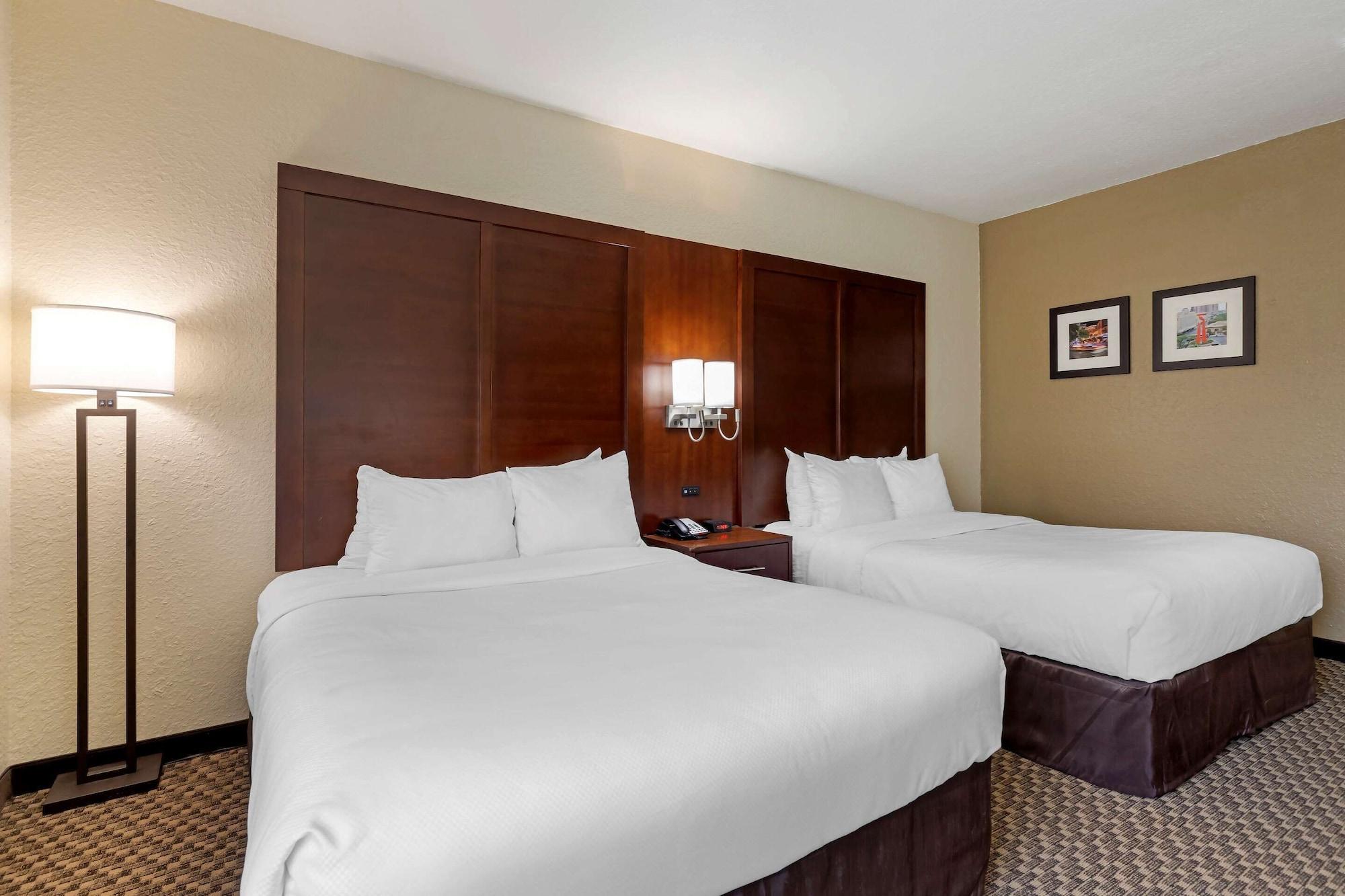 Comfort Inn & Suites Near Six Flags & Medical Center Сан-Антонио Экстерьер фото