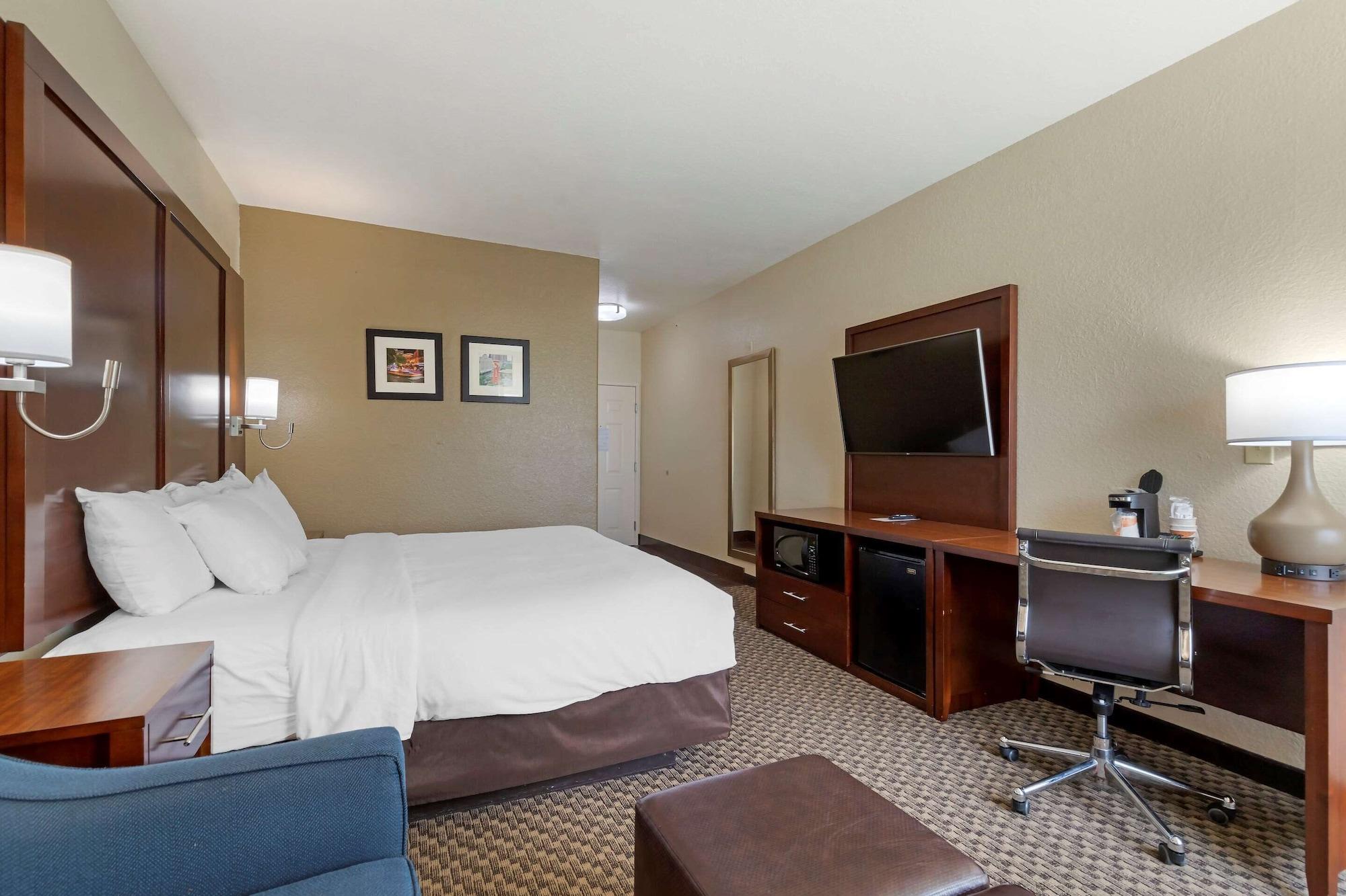 Comfort Inn & Suites Near Six Flags & Medical Center Сан-Антонио Экстерьер фото