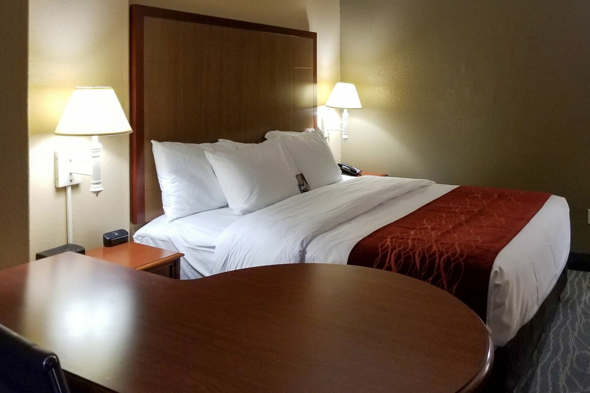 Comfort Inn & Suites Near Six Flags & Medical Center Сан-Антонио Экстерьер фото